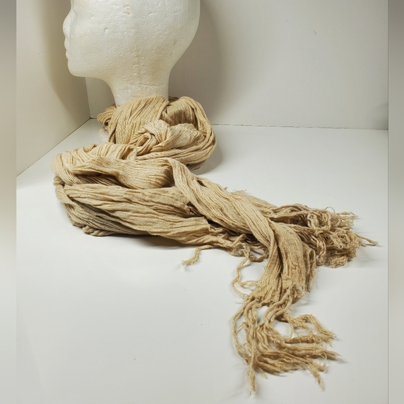 GAP Tan Lightweight Scarf - Picture 9 of 10